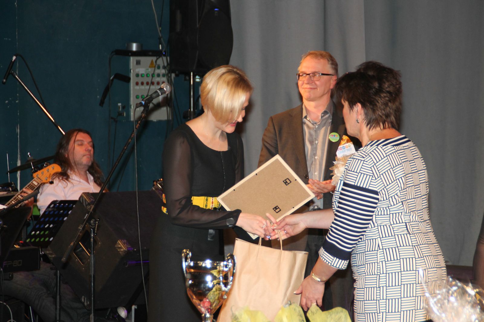 Lauluragin 2015 konkurss